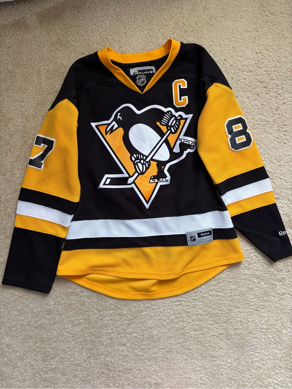 Penguins NHL Crosby Jersey
Women's Medium
